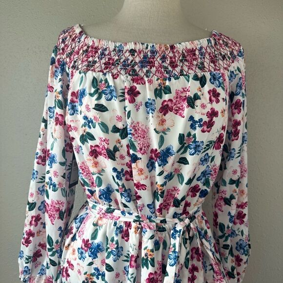 NWT Guess Women’s Dress - Picture 2 of 8